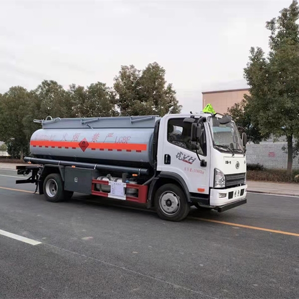 上海新款发售8.5方解放虎V加油车